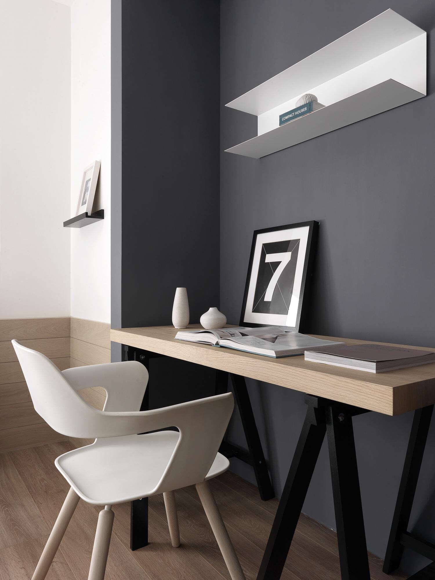 材質限定功能邊界丨玻璃書房——暗系家裝里的一道光