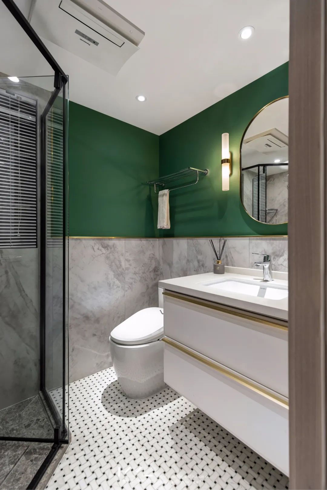 空間塑成彩色積木，只為滿足二位公主的少女心