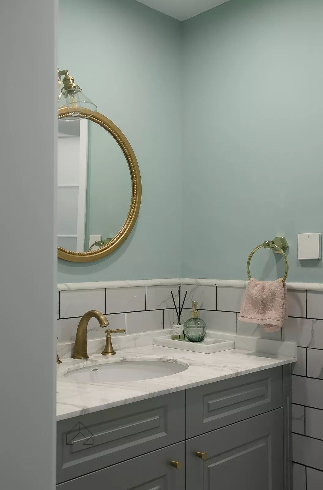 冷色系組合的寧靜情調，還原最真實的北歐氛圍