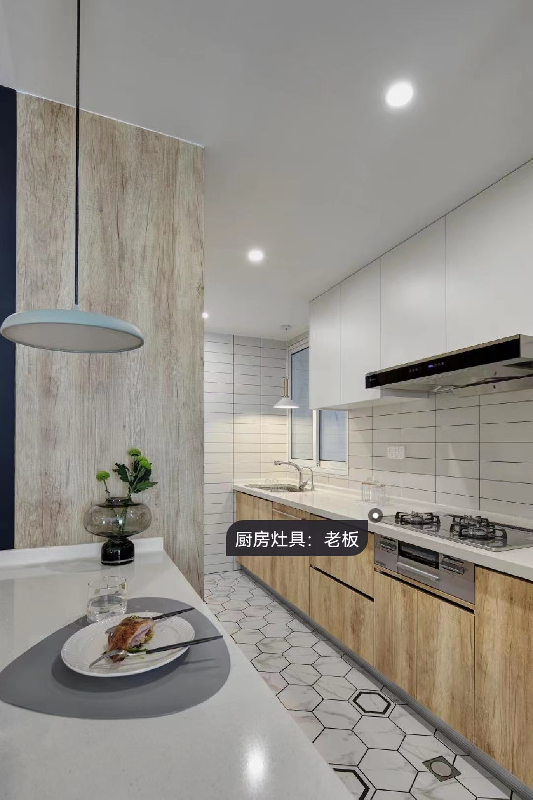 莫蘭迪腔調下的五彩斑斕，烘托時尚情侶的多彩日常