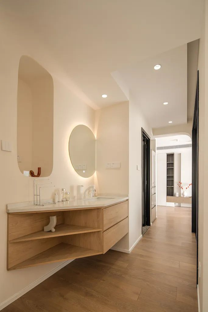 小戶型變大術丨異形結構“神”改造，可鹽可甜一屋N住