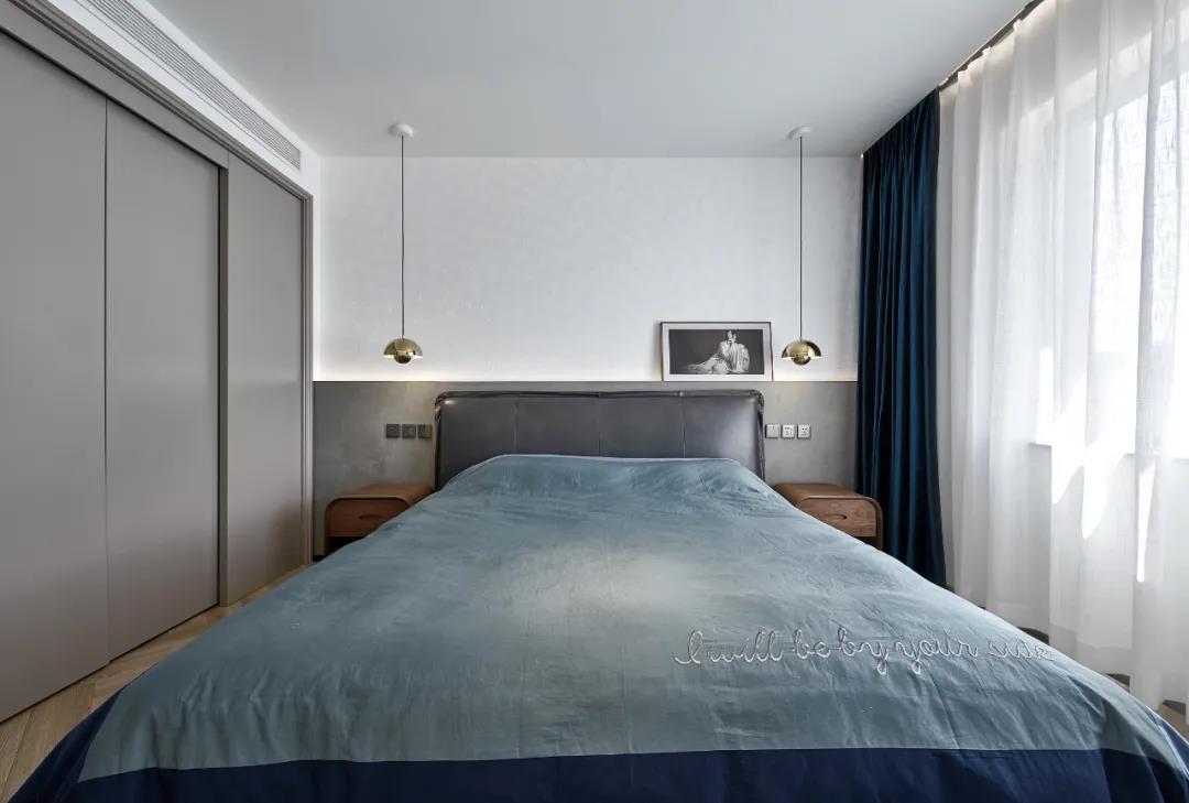 全屋通鋪魚骨紋、幾何分割裝飾墻，LDK的正確打開方式