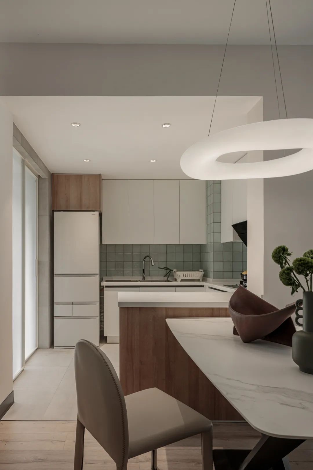 光影塑景丨ins風家具滋養天性，30盞燈樂在其中