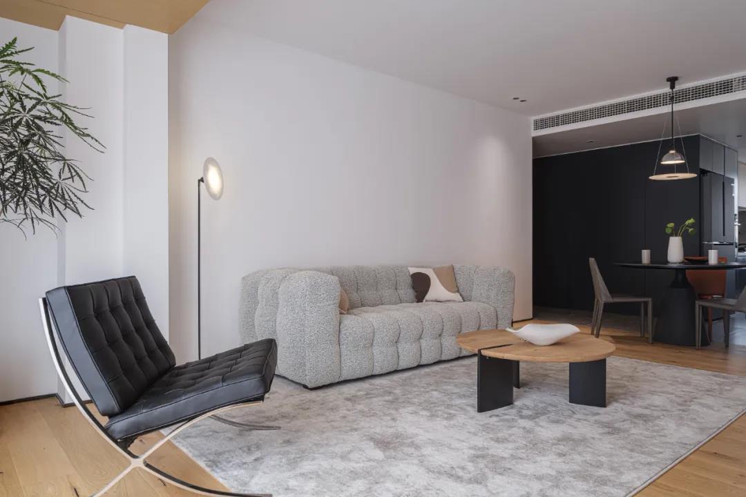 空間規劃師丨色彩層次映射功能變化，刪繁就簡的輕盈自宅