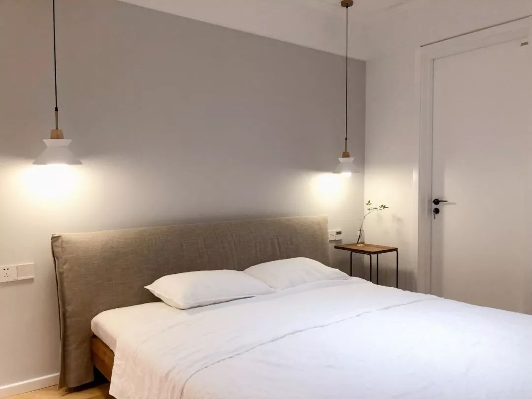 淡雅原木軟裝滿屋書香，東方審美里的別樣禪意煙火