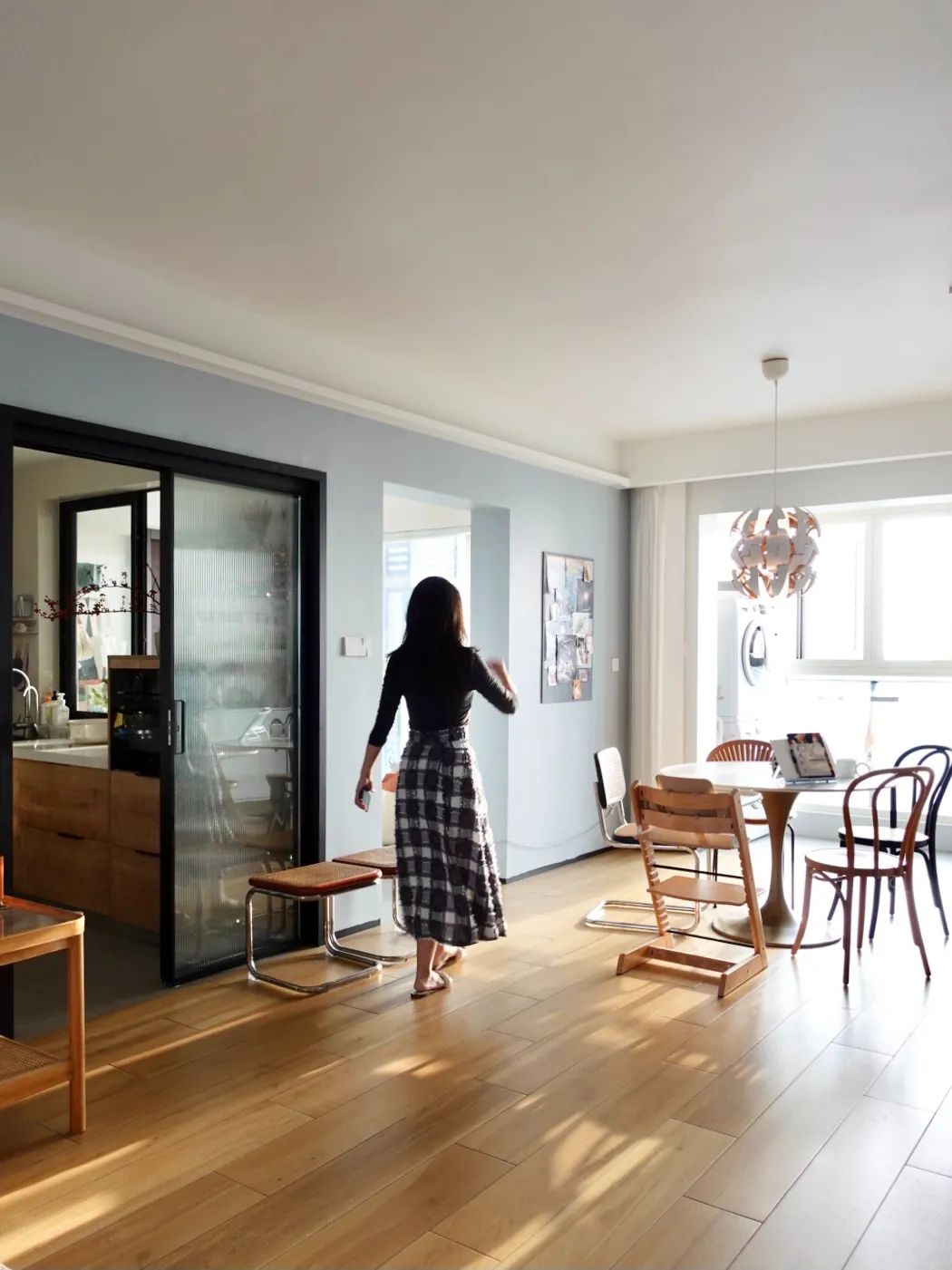 五口之家江景美宅，填滿生活0雜物，孩子習慣養(yǎng)成教科書