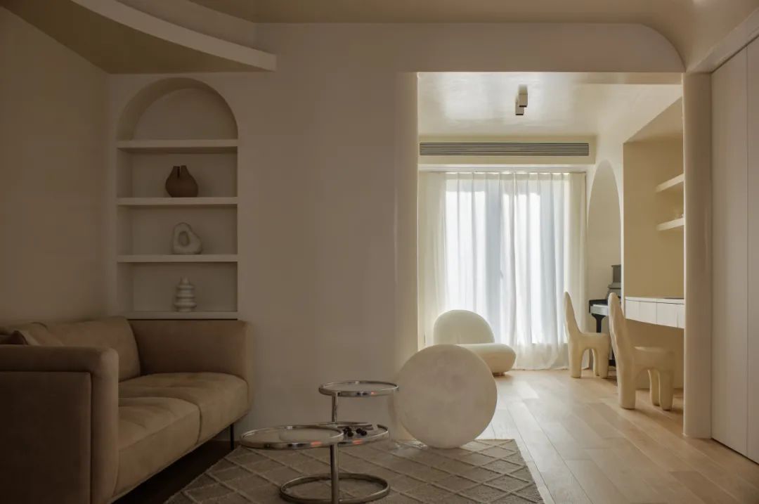 溫潤奶油風(fēng)~無用隔墻應(yīng)拆盡拆，宅家盡享“日月同輝”