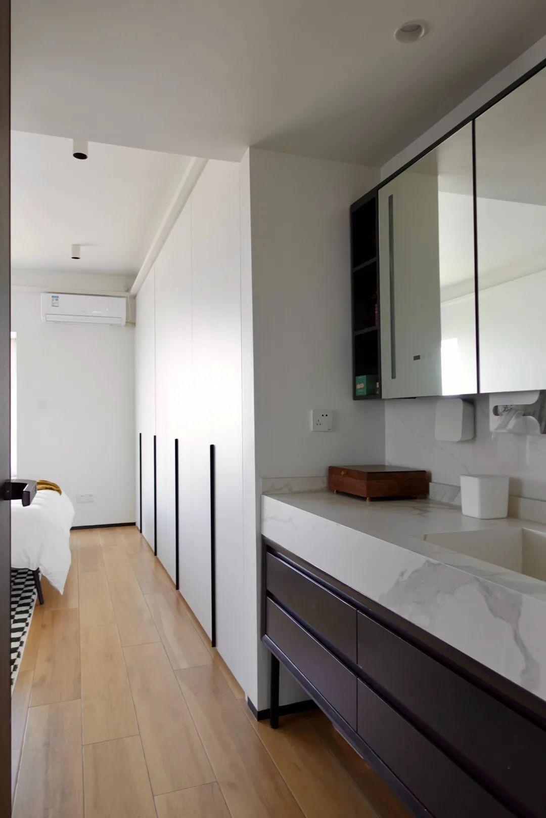 五口之家江景美宅，填滿生活0雜物，孩子習慣養(yǎng)成教科書