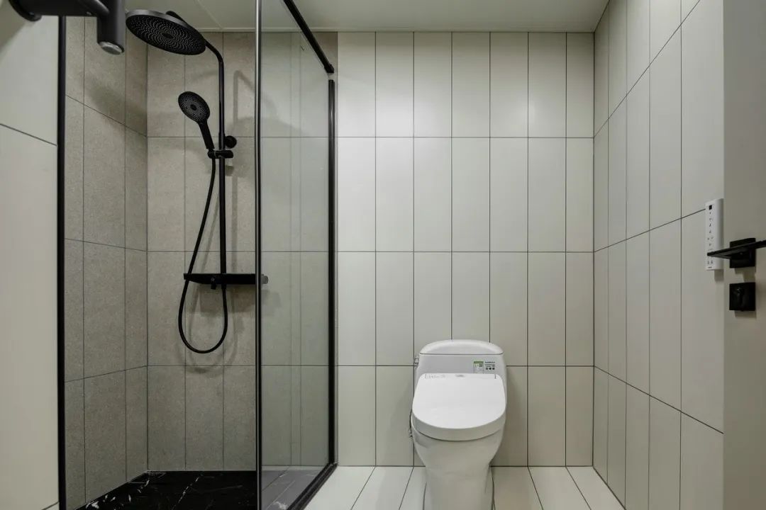 小三室擁有大公區，這對夫妻真會玩，手把手教你“過”日子