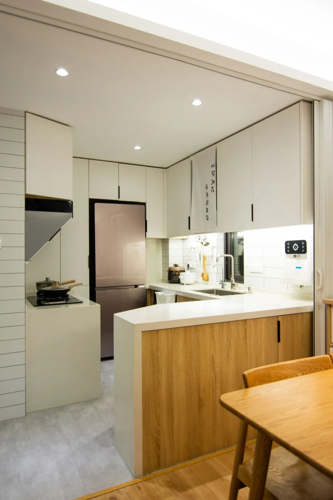 從二人世界到三口之家，這個房子會“生長”