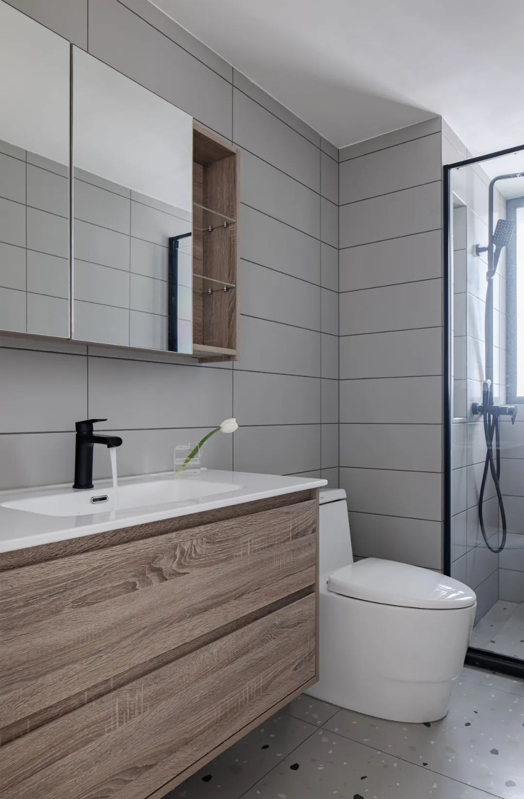 80后男人玩起浪漫，陽臺書房+LDK純凈悠閑，寵妻天花板！