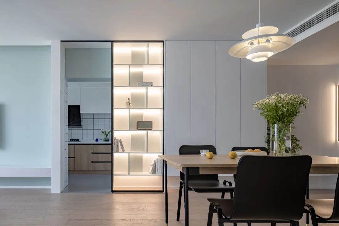 80后男人玩起浪漫，陽臺書房+LDK純凈悠閑，寵妻天花板！