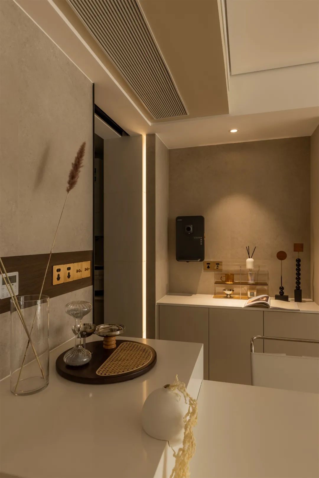 獨居美女巧裝110㎡網紅小三室，一步一景，狠狠愛住～