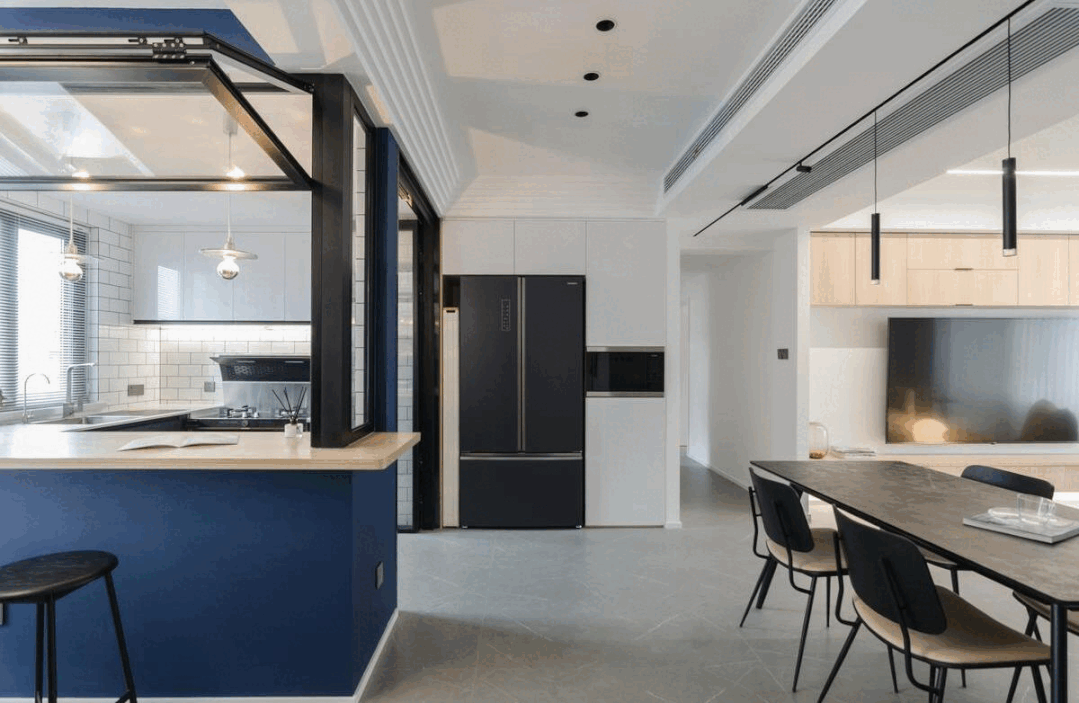 爸媽的晚年宜居宅丨玻璃廚房、吧臺、衣帽間，處處是驚喜