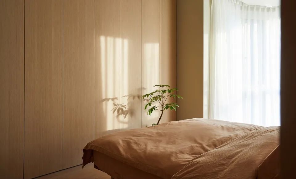 弧型洞口的浪漫丨全景餐廳+奶油色系，享受輕奢居住體驗