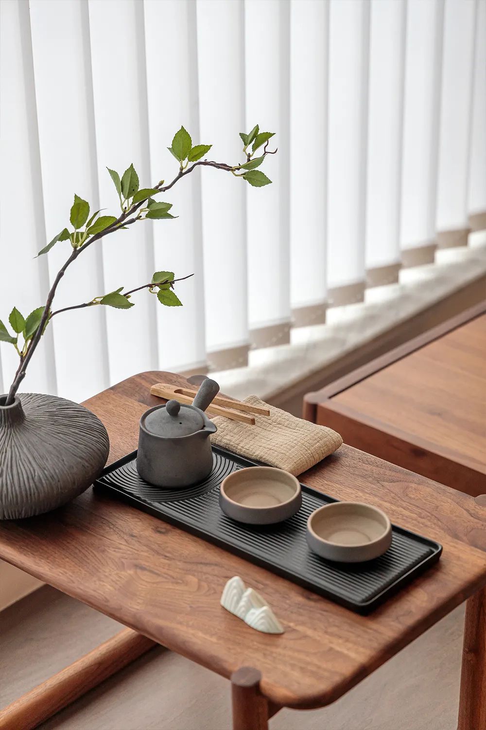 輕侘寂丨超大玄關(guān)，榻榻米陽臺(tái)，小資慢生活的靜謐空間