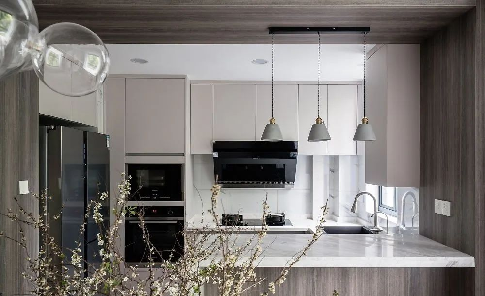 滬飄青年100㎡零死角高級(jí)范兒？這才是懶人該看的家	