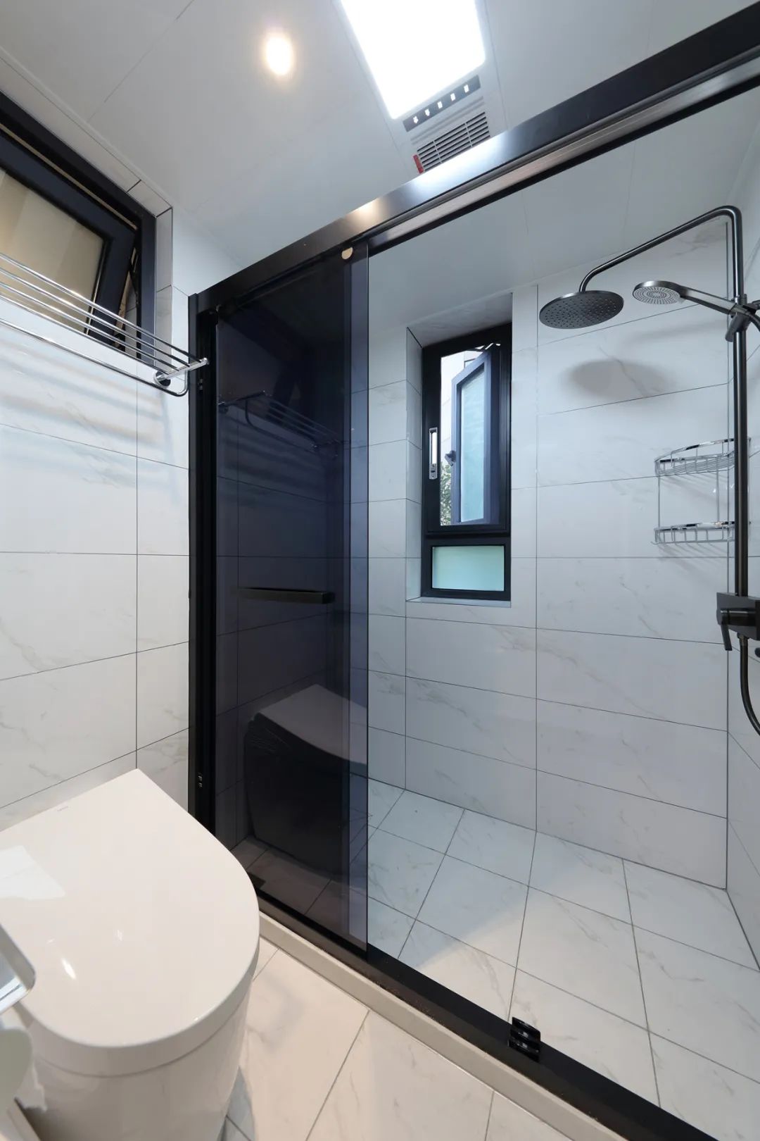 父母同住還有二娃！115㎡上海老房翻新，極限改造三居變四居！	