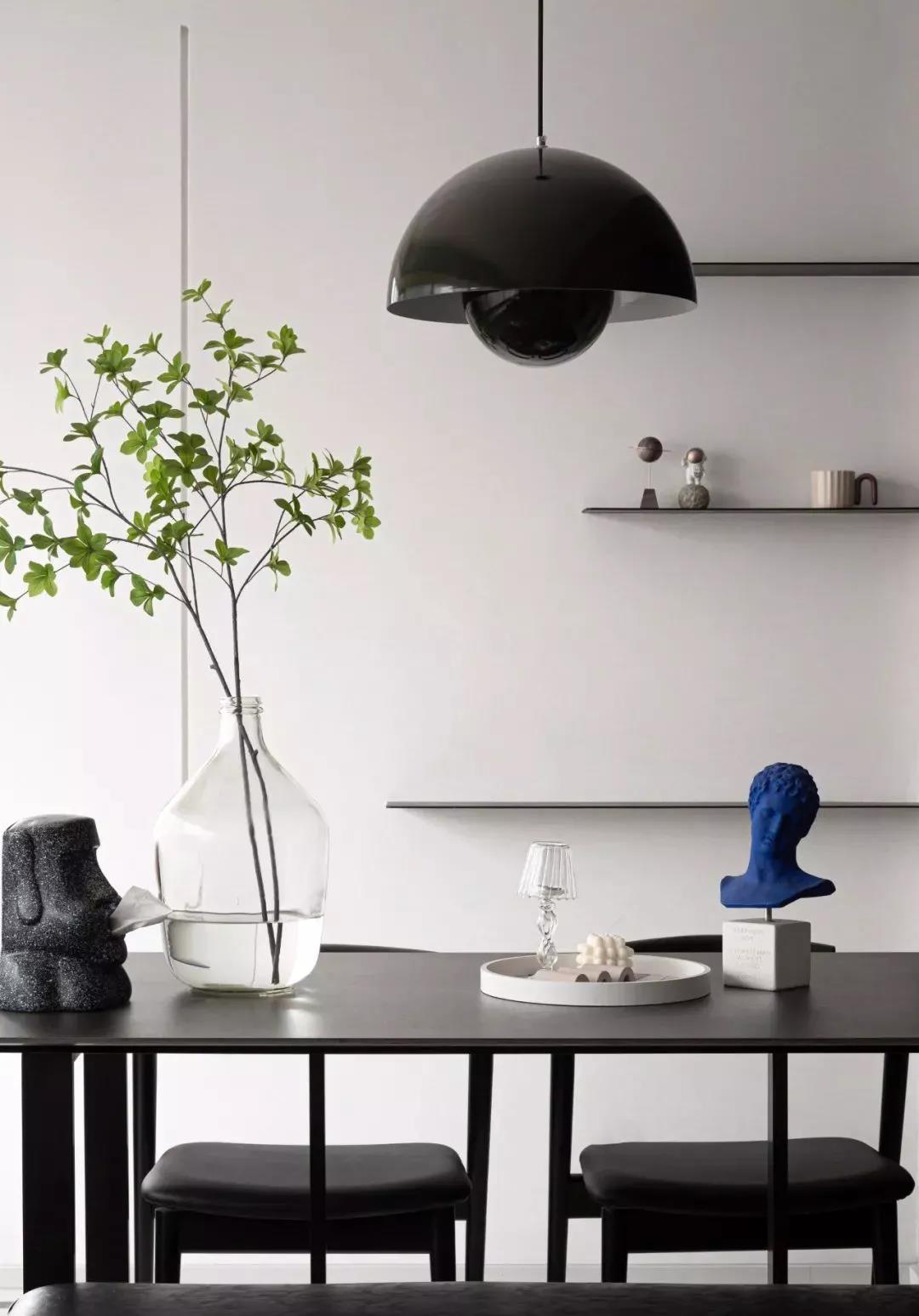 治愈系克萊因藍(lán)+落地窗書房，這套110㎡火爆朋友圈	