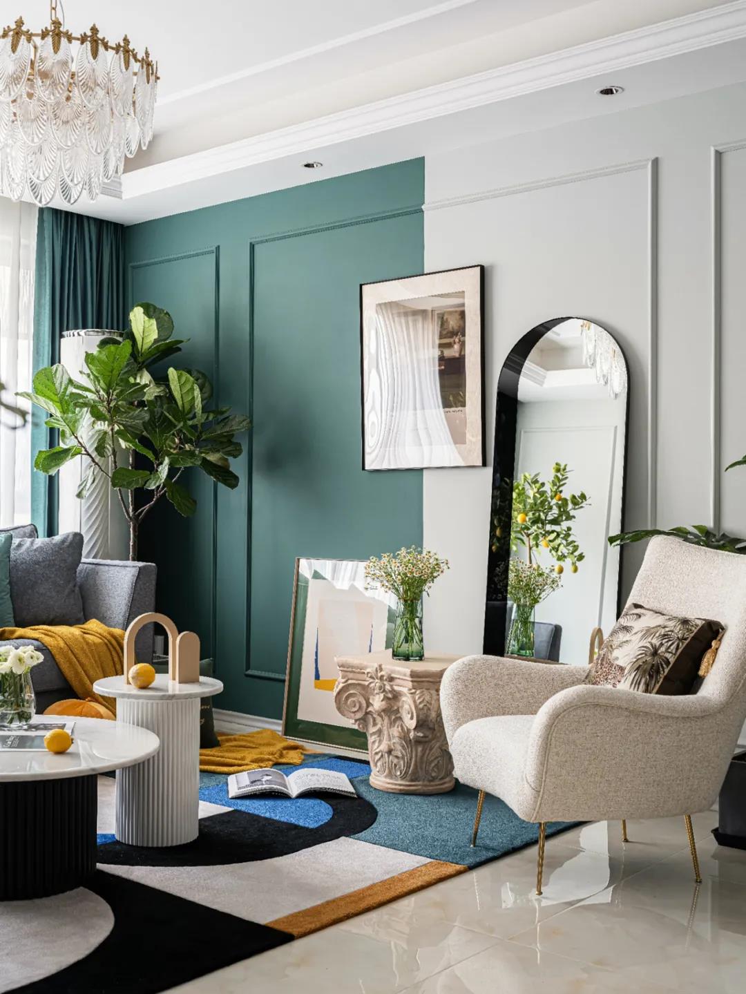 朋友非要全屋刷綠色，沒想到裝好后，堪比豪宅！	