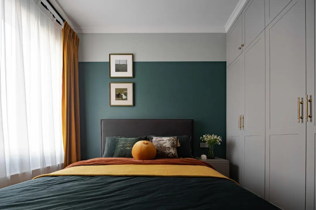 朋友非要全屋刷綠色，沒想到裝好后，堪比豪宅！	