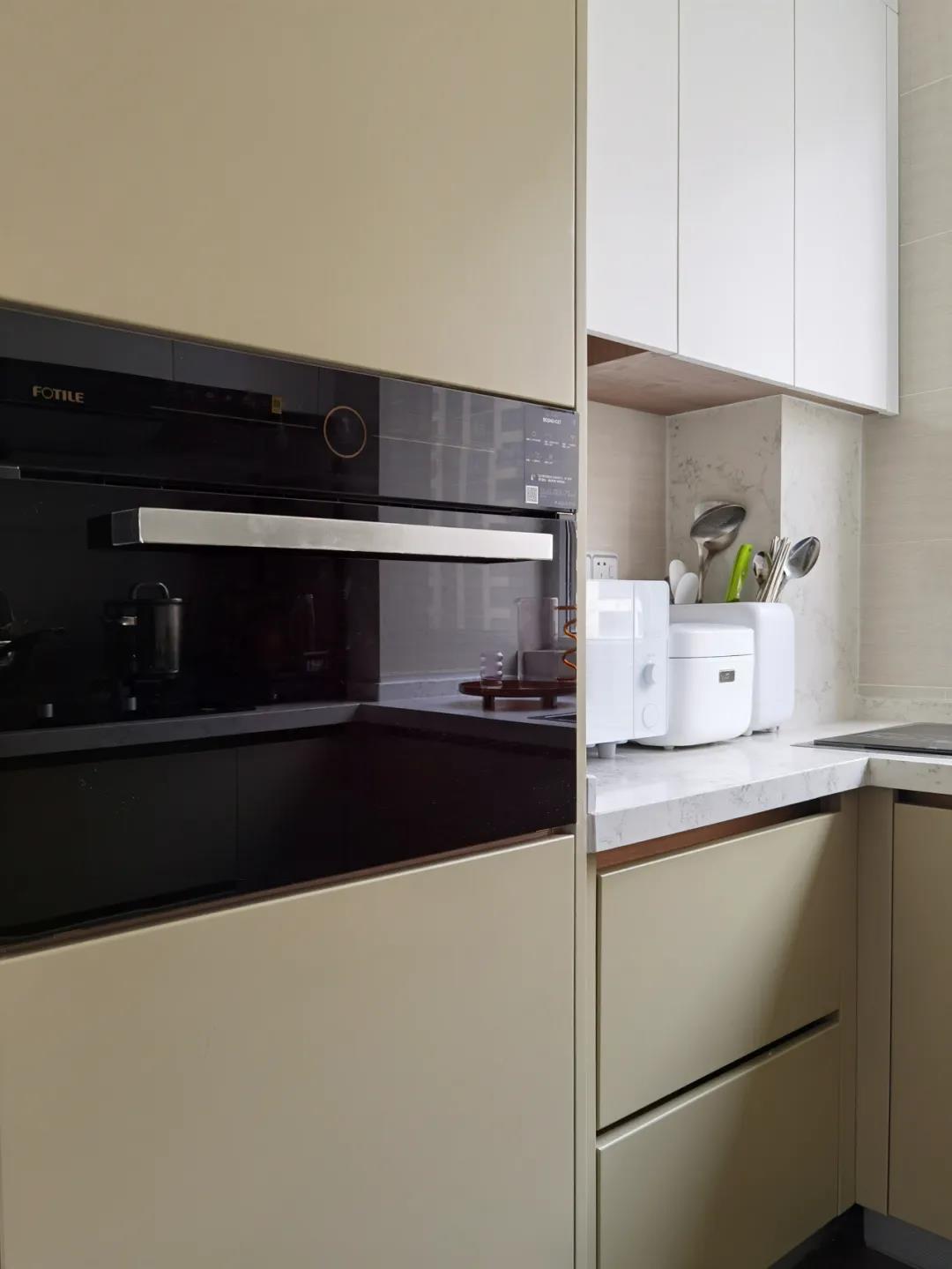 拯救中國(guó)式高飽和度老房，2022建議學(xué)學(xué)她家溫柔風(fēng)	