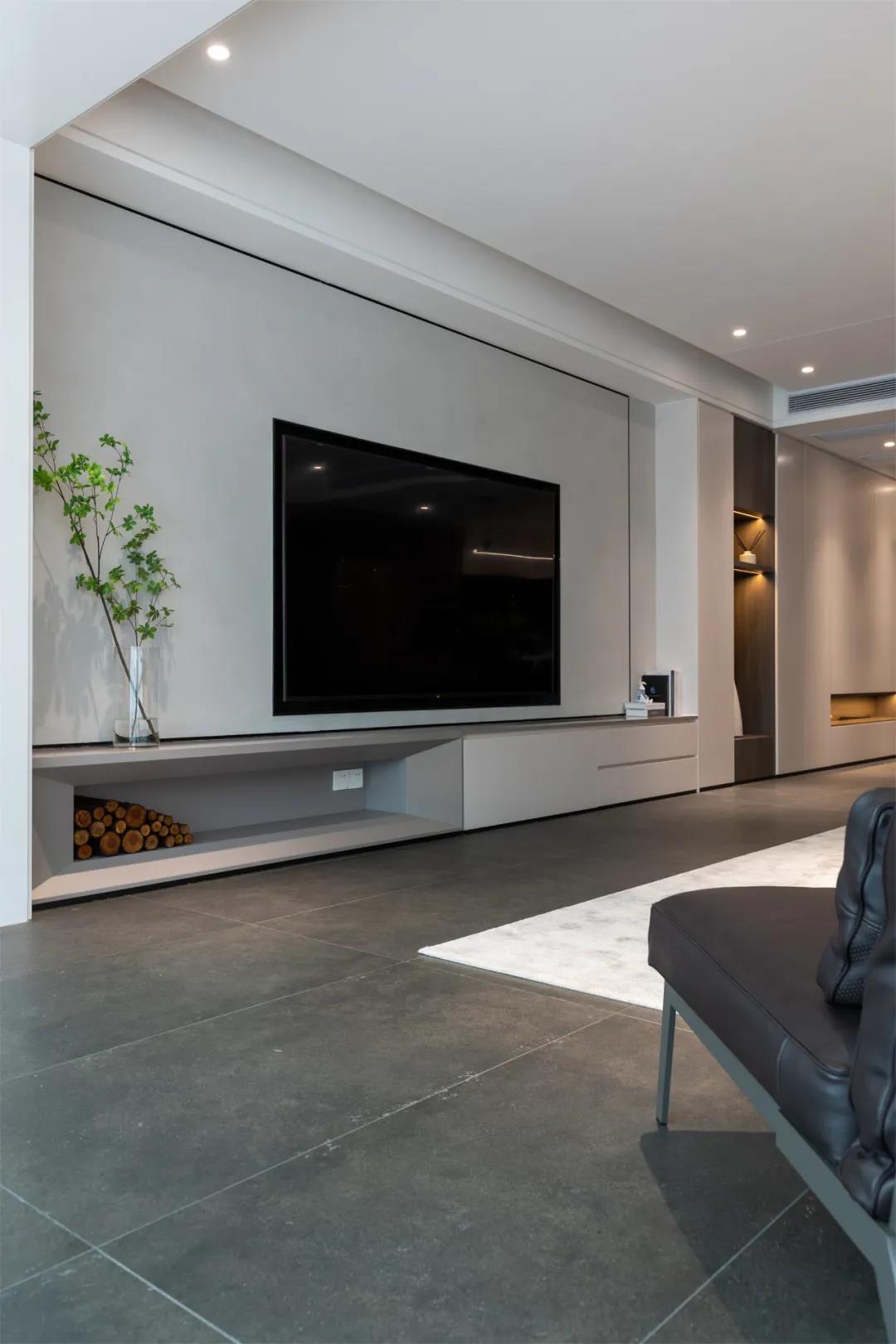 高級(jí)感大平層：飄窗別打通了！他家神奇改造多一室