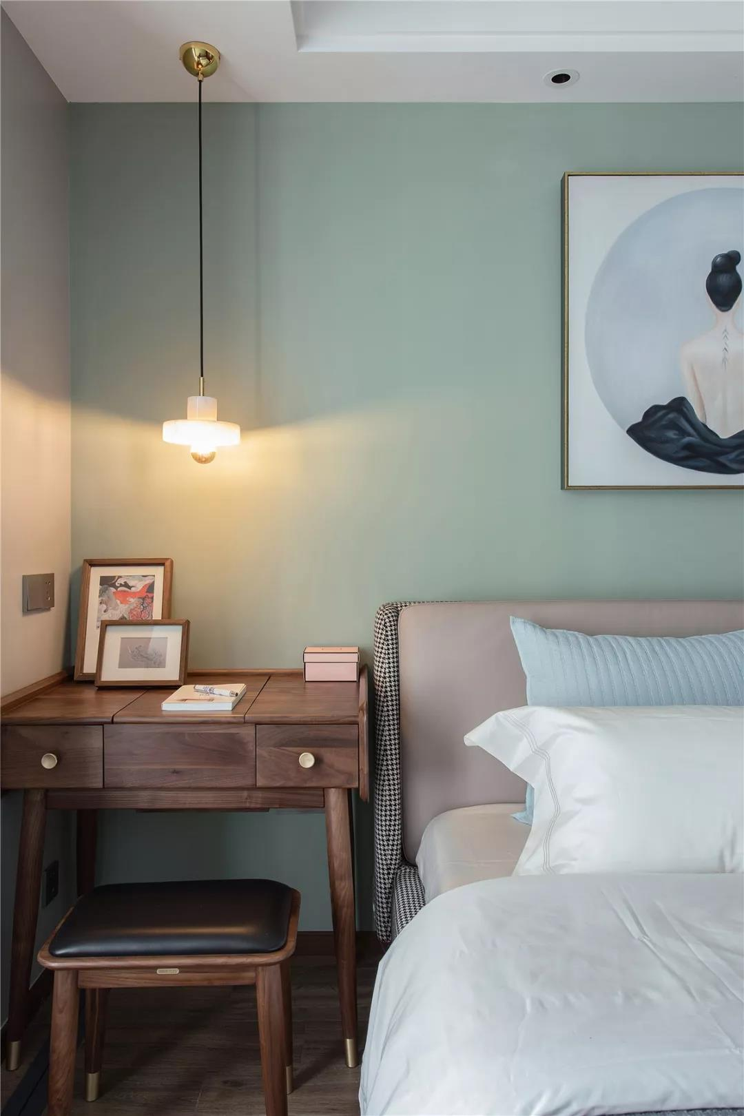 女兒買了套「古韻養(yǎng)老宅」，爸媽把牌友全拉回家~	