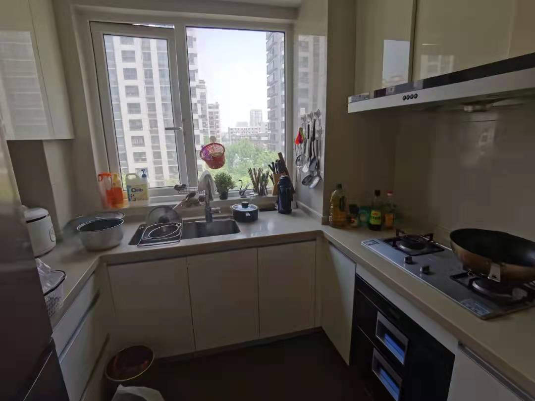 拯救中國(guó)式高飽和度老房，2022建議學(xué)學(xué)她家溫柔風(fēng)	