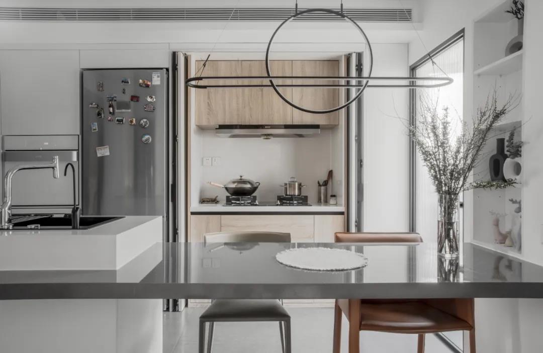 老公要“整改”小三房，婆婆直反對，接來住不想走了~~ 