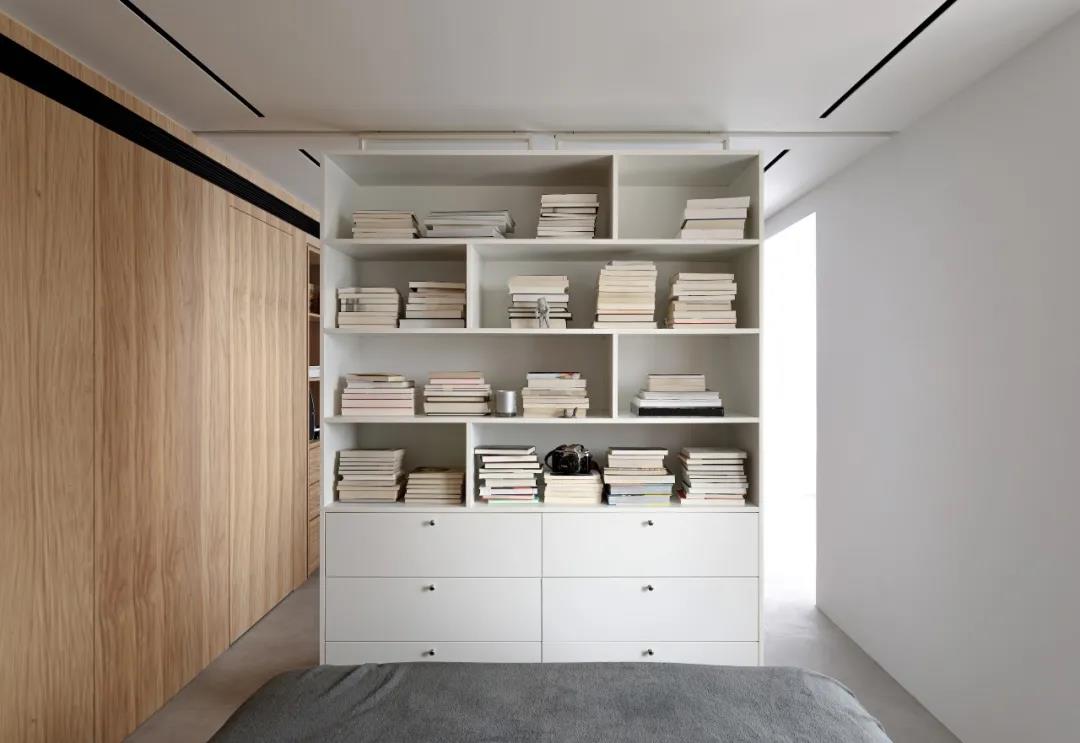 看完他家56㎡酒店式設(shè)計(jì)，我真不覺(jué)得是小戶型