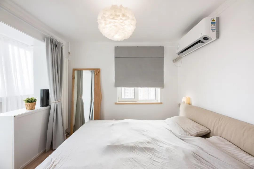 老房沒廳？80㎡三居變兩居，生活、會客、休閑面面俱到！