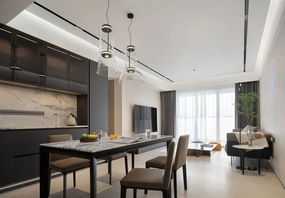 122㎡全屋高能：玄關收納/無吊頂/觀景陽臺，贊！