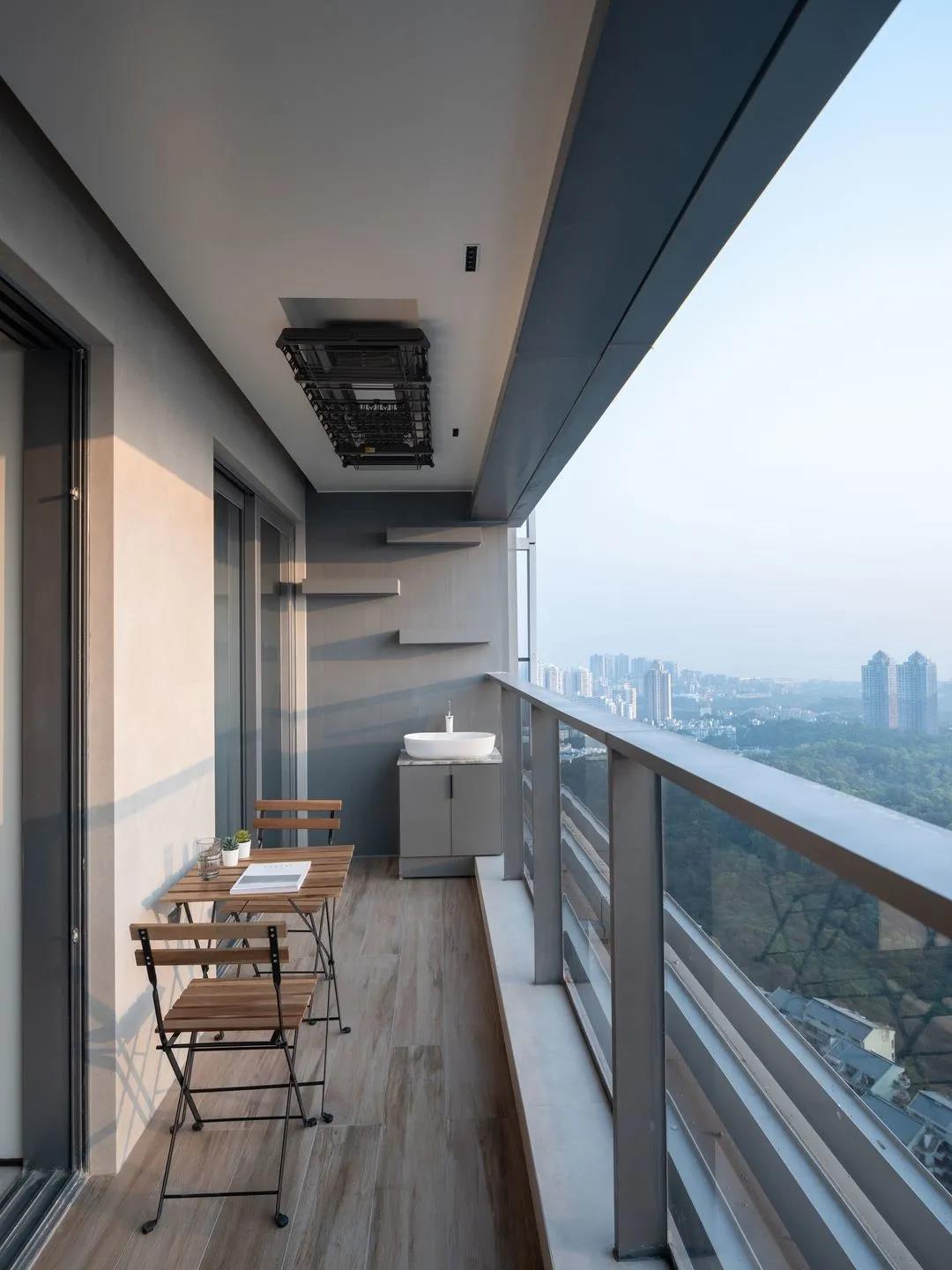 122㎡全屋高能：玄關收納/無吊頂/觀景陽臺，贊！