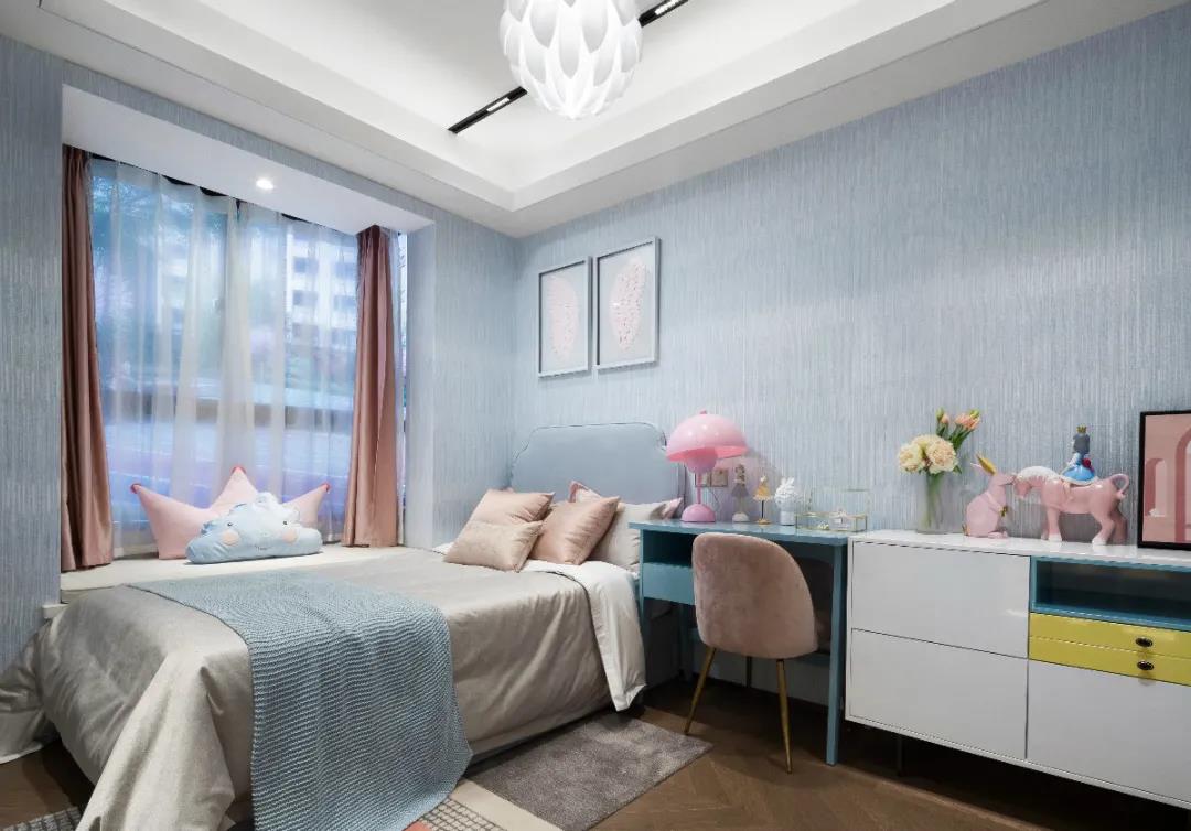 130㎡裝出「赫拉宮殿」般恢弘氣勢(shì)，美到骨子里