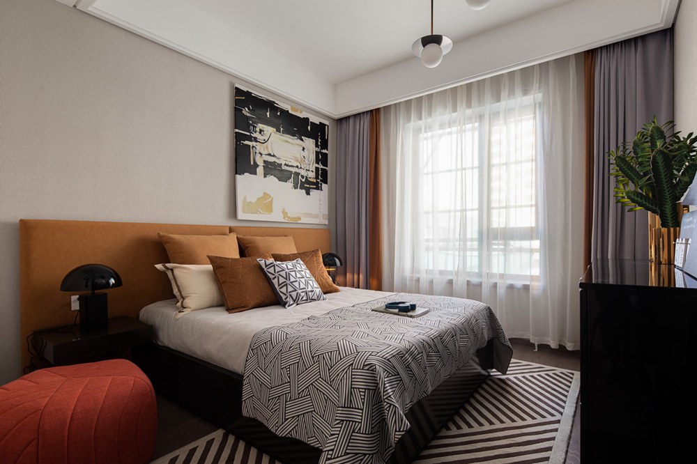 驚了，任性老婆在走廊裝了衣帽間！真的有那么香嗎？