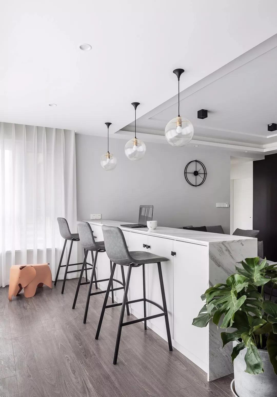 婆婆直呼受不了，次臥讓一半空間給主臥，咋想的？