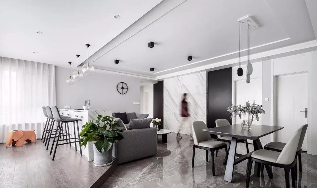 婆婆直呼受不了，次臥讓一半空間給主臥，咋想的？