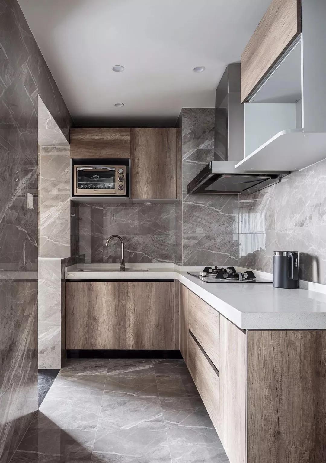 婆婆直呼受不了，次臥讓一半空間給主臥，咋想的？