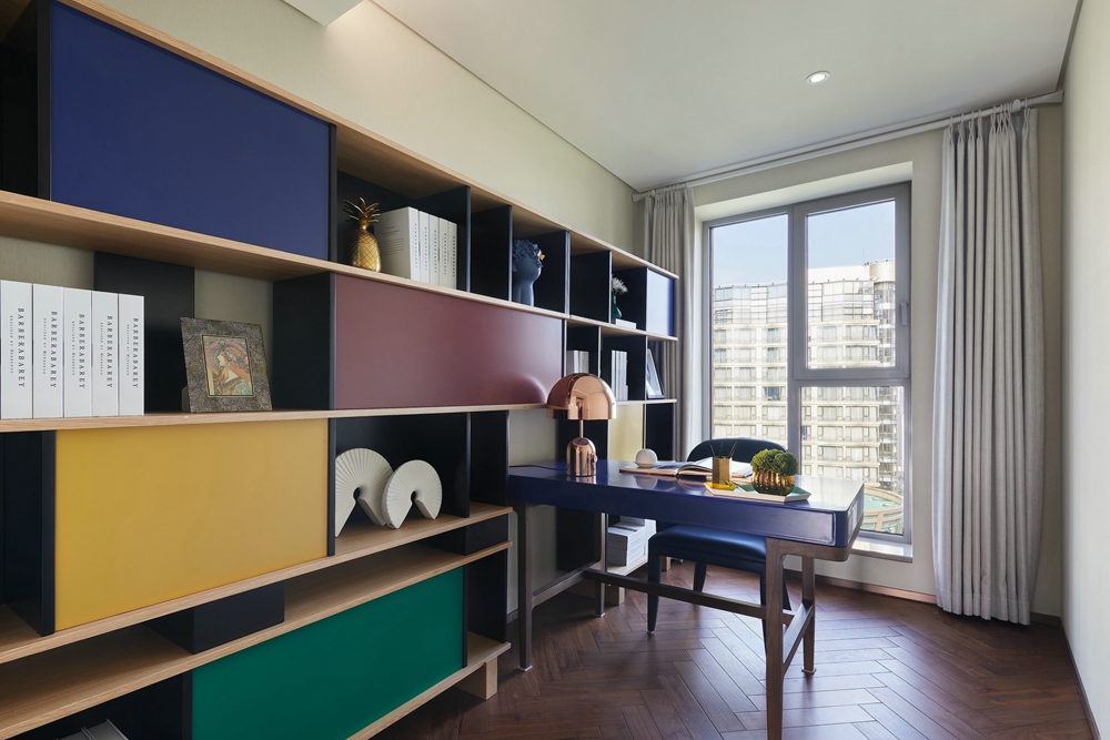 看完鄰居家輕奢風(fēng)背景墻，簡直想把我家大白墻砸了