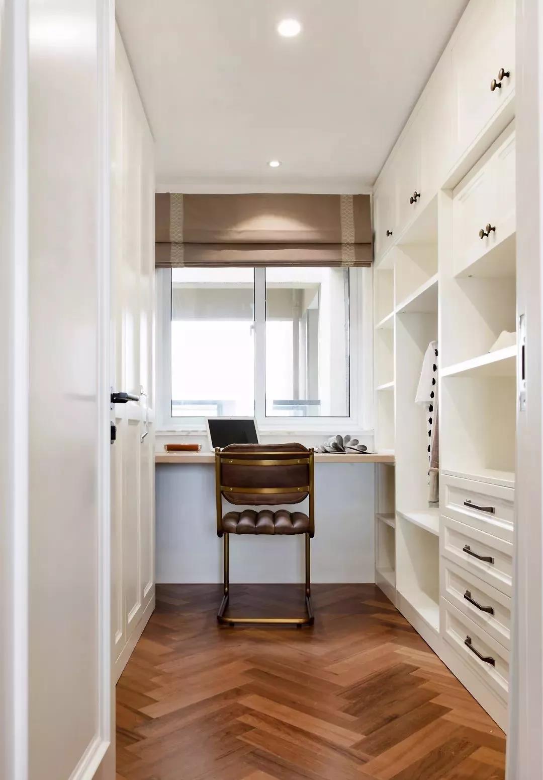 衣帽間內(nèi)藏書(shū)房，這套成都95㎡美式婚房，給滿分！