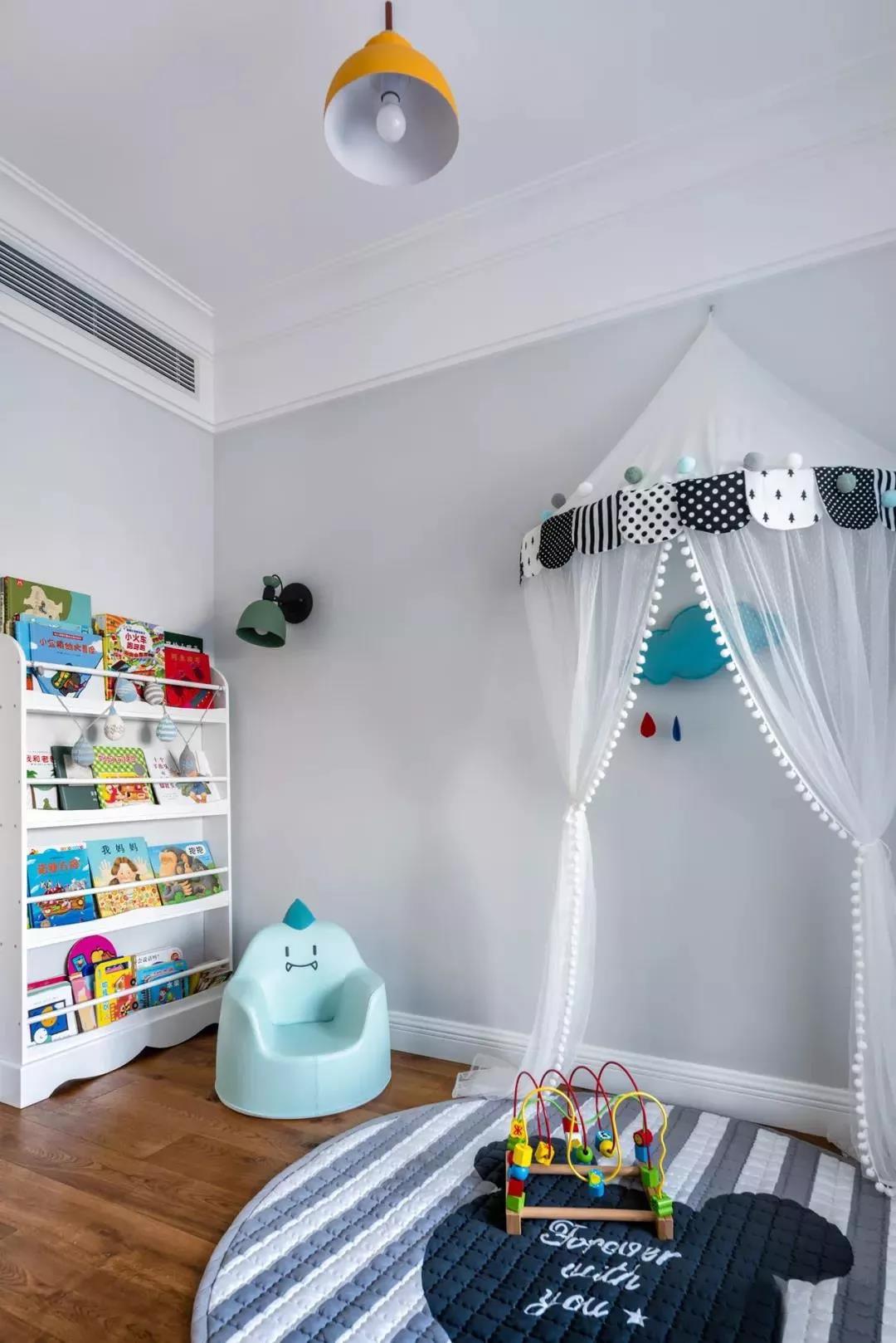 花園陽臺+閱讀式客廳 新晉奶爸13萬實現(xiàn)妻子輕奢美式夢