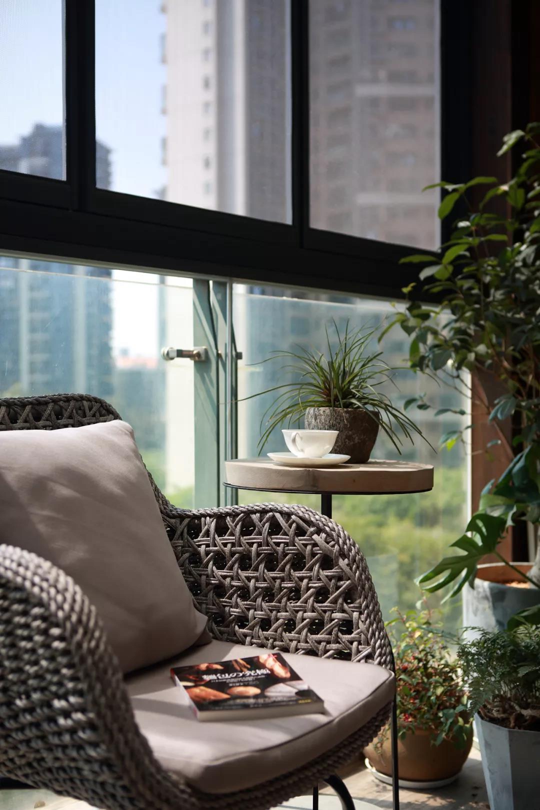 宅家攻略丨90后夫妻豪裝160㎡美式陽光房，超大陽臺羨慕哭了！