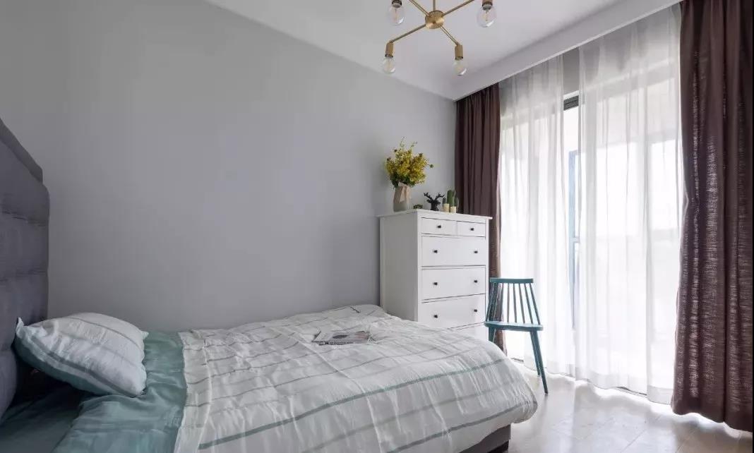 陽臺露營+餐廳賞花，這套天津112㎡學區房真會玩！