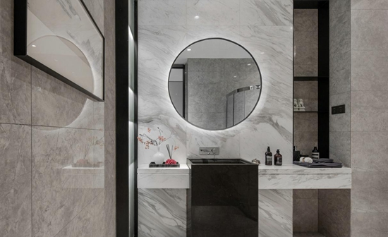 女兒送退休爸媽140㎡養老宅，鄰居都夸品味好