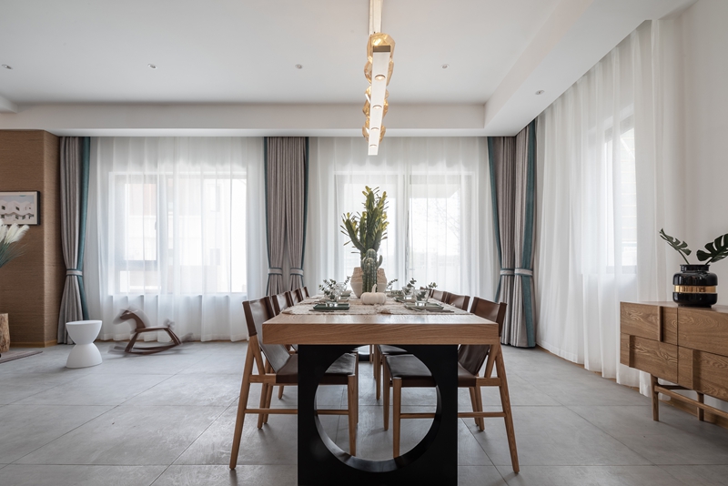 399㎡混搭別墅，打造現(xiàn)代北歐優(yōu)雅格調(diào)，一整層的休閑娛樂區(qū)出乎意料的獨特！